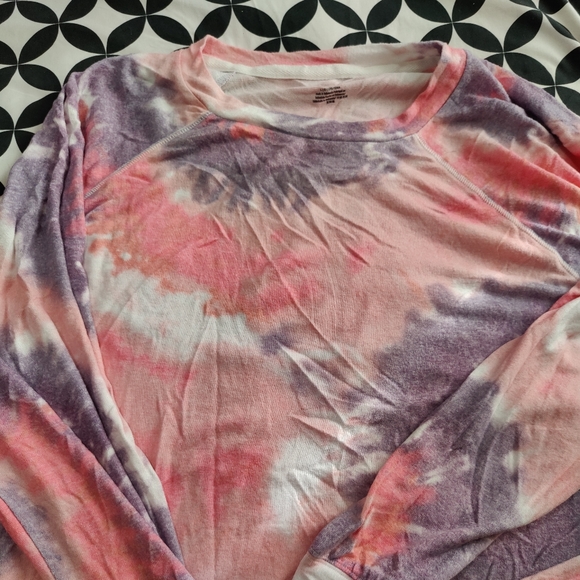 VS Pink Soft Touch Sweater - Picture 2 of 4